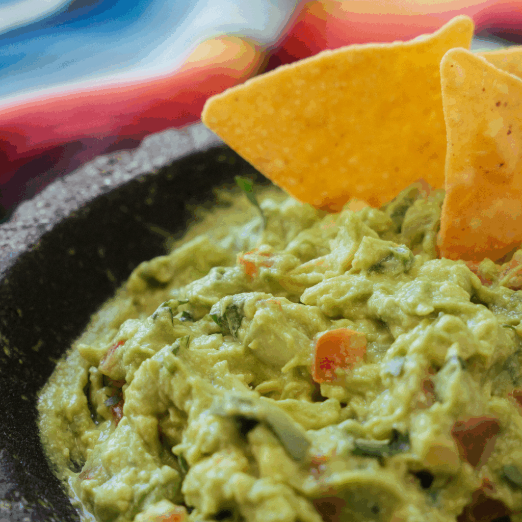 Low FODMAP Guacamole - FODMAP Friendly